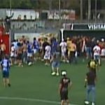 ex-corinthians-e-botafogo-e-espancado-em-jogo-no-parana