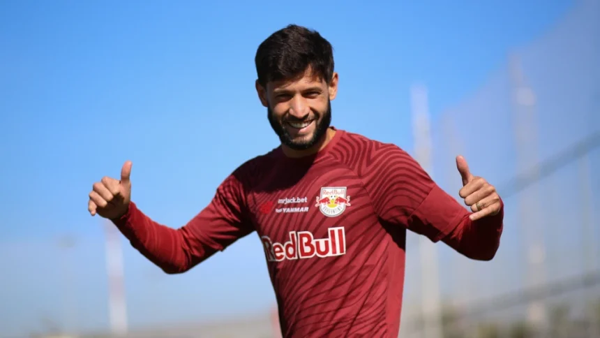 gigante-alvinegro-avanca-na-contratacao-de-lateral