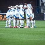 leonardo-jardim-elogia-campanha-do-cruzeiro,-mas-admite-tristeza-por-eliminacao