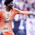 lideranca-em-campo:-hugo-souza-intervem-em-discussao-e-manda-recado-no-corinthians