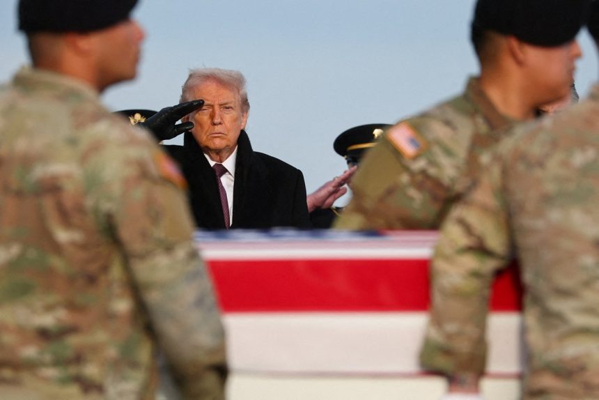 eua-lancam-ataques-contra-alvos-do-estado-islamico-na-siria-apos-ameaca-de-trump