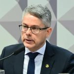 senador-quer-cpi-e-mira-contrato-do-master-com-esposa-de-alexandre-de-moraes