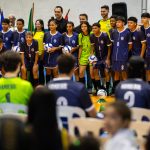 Professores e técnicos recebem kits esportivos no Ginásio Marechal Rondon, durante evento da Prefeitura de Rondonópolis para fortalecer polos esportivos