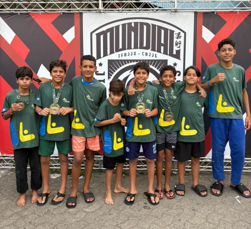 Atletas apoiados Prefeitura Rondonópolis ganham quatro medalhas no Mundial de Jiu-Jitsu Kids e destacam a força do projeto Rede Cidadã.