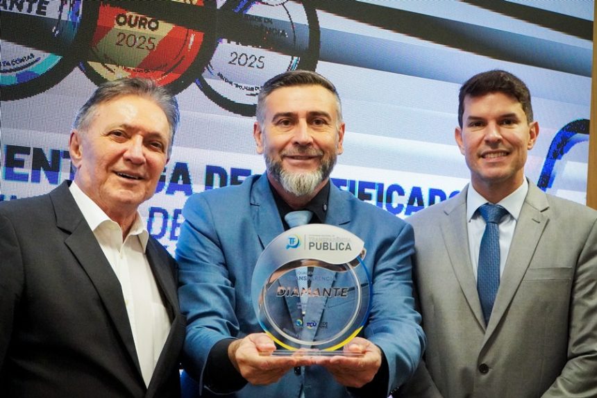 Selo Diamante Transparência Pública destaca Câmara de Rondonópolis com índice de 96,5% em transparência.