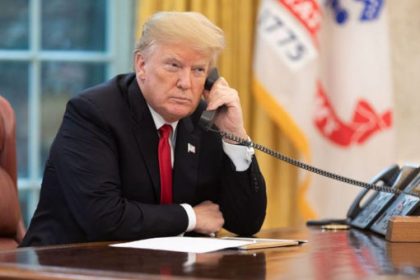 Montagem com os rostos de Donald Trump e Nicolás Maduro ilustra a notícia “Trump rejeita pedidos de Maduro em telefonema”
