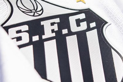 marcelo-teixeira,-presidente-do-santos,-se-antecipa-e-confirma-contratacao-de-craque-para-2026