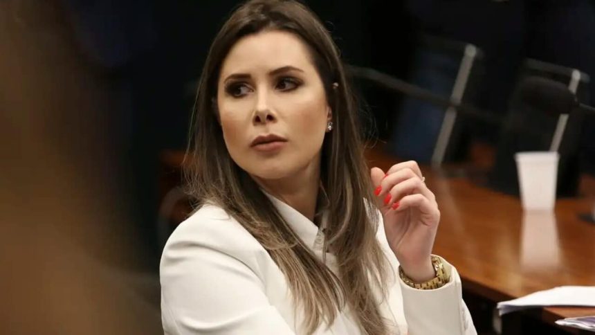 deputada-carol-de-toni-pede-sessao-extraordinaria-do-congresso-contra-veto-de-lula