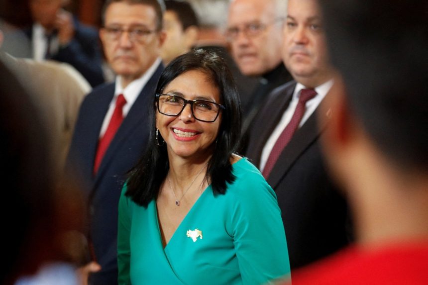 delcy-rodriguez-consolida-poder-na-venezuela-apos-a-queda-de-maduro