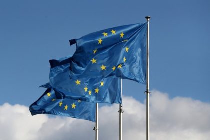ue-prepara-93-bi-de-euros-em-tarifas-para-retaliar-ameacas-de-trump,-diz-ft