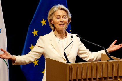 para-von-der-leyen,-tarifas-ligadas-a-groenlandia-vao-contra-interesses-eua–ue