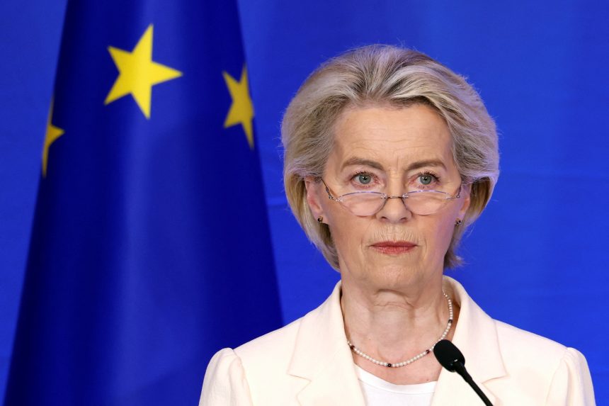 von-der-leyen:-ha-interesse-que-beneficios-do-acordo-ue-mercosul-sejam-aplicados-logo