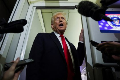 trump-afirma-que-“armada”-dos-eua-esta-indo-em-direcao-ao-ira