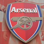 atacante-ex-arsenal-perde-a-vida-apos-lesao-em-partida