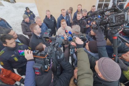 economista-sincero-na-groenlandia:-“a-palavra-que-eu-mais-escutei-aqui-foi-trump”