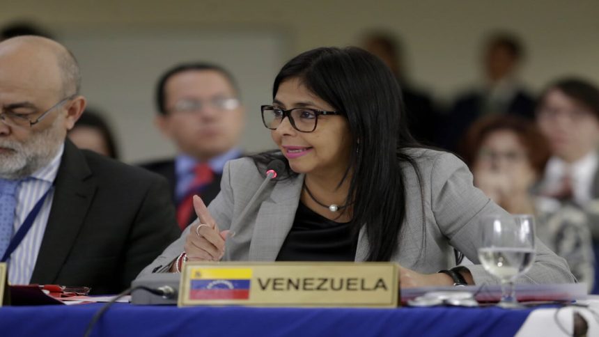 presidente-interina-da-venezuela-reage-aos-eua-e-diz-que-“chega-de-ordens-de-washington”
