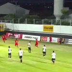 Jogadores do União de Rondonópolis perfilados antes de partida oficial.