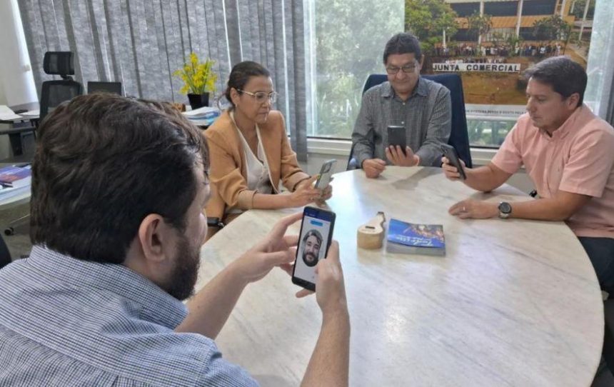 A modernização dos serviços da Jucemat em 2025 trouxe segurança digital, biometria facial e emissão de certidões via WhatsApp em Mato Grosso.