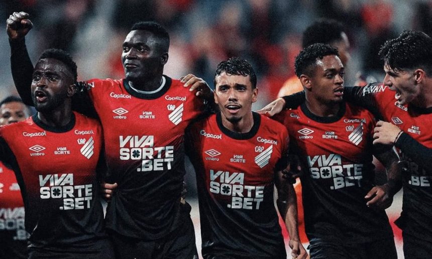 athletico-domina-o-foz-do-iguacu-e-abre-ampla-vantagem-no-paranaense