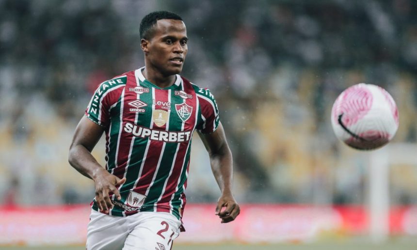 gigante-do-brasileirao-oferece-mais-de-r$-150-milhoes-para-contratar-jhon-arias