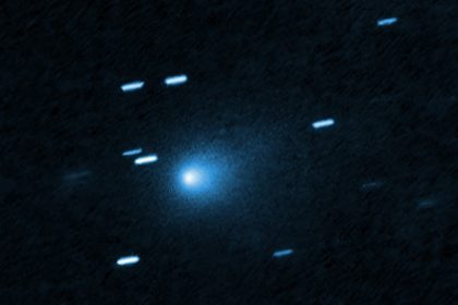 cometa-que-passa-“raspando”-no-sol-pode-brilhar-como-poucos-em-2026