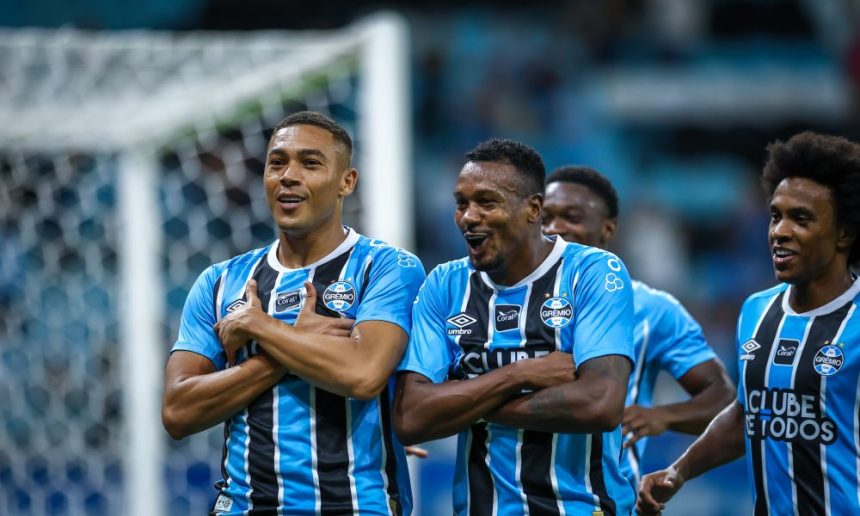 gremio-vence-o-novo-hamburgo-e-avanca-a-semifinal-do-gauchao