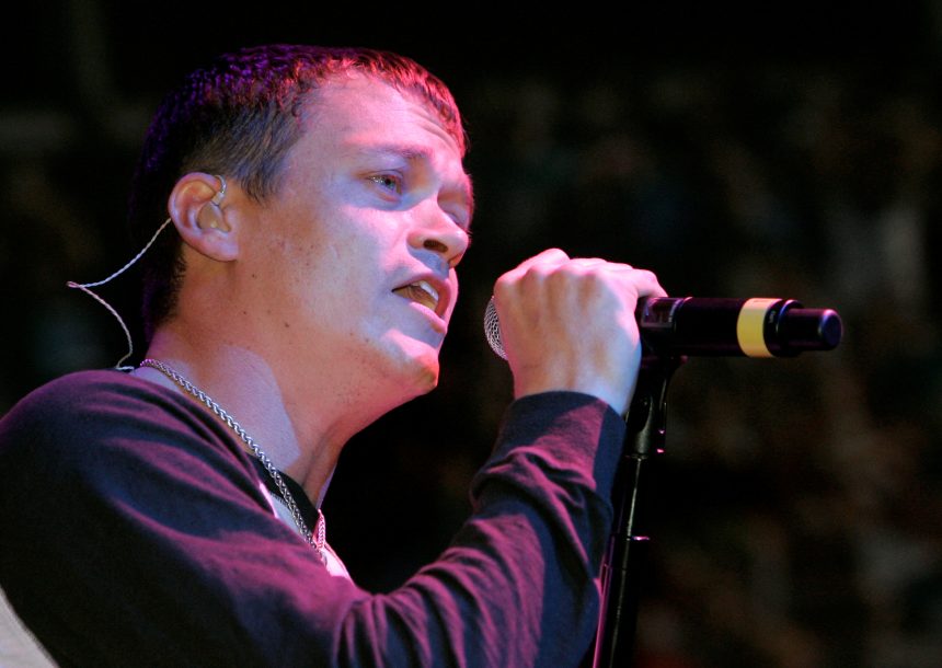 morre-brad-arnold,-vocalista-da-banda-de-rock-3-doors-down,-aos-47-anos