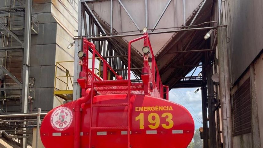 incendio-em-secador-de-soja-mobiliza-bombeiros-por-quatro-horas-no-interior-de-mt