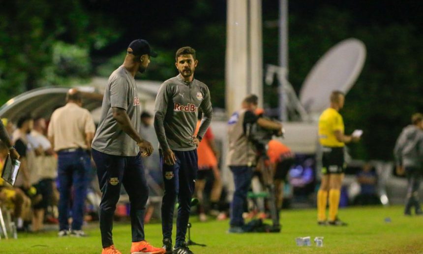 red-bull-bragantino-renova-contrato-de-treinador-do-time-sub-20