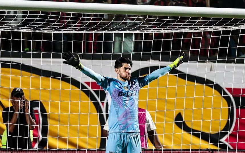 salvador-contra-o-vitoria,-rossi-mostra-boa-estatistica-em-cobrancas-de-penalti