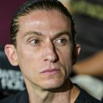 Após derrota na Recopa, Filipe Luís avalia forma de Pedro, Arrascaeta e Paquetá no Flamengo. Veja o que o técnico disse sobre a decisão no Maracanã.