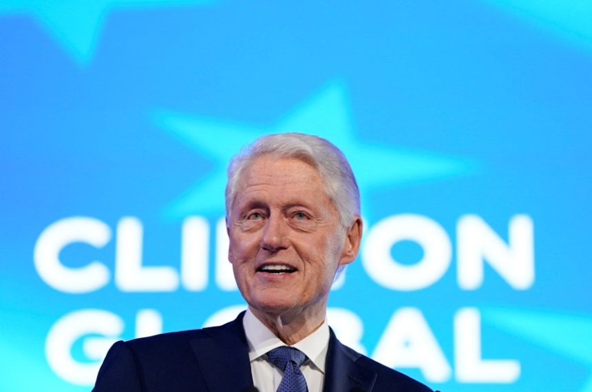 bill-clinton-diz-que-desconhecia-crimes-cometidos-por-epstein-em-fala-ao-congresso