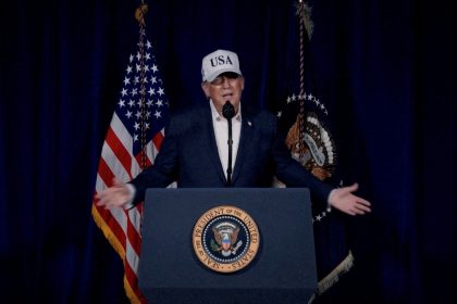 antes-de-ataques-ao-ira,-trump-foi-informado-sobre-“alto-risco-e-alta-recompensa”