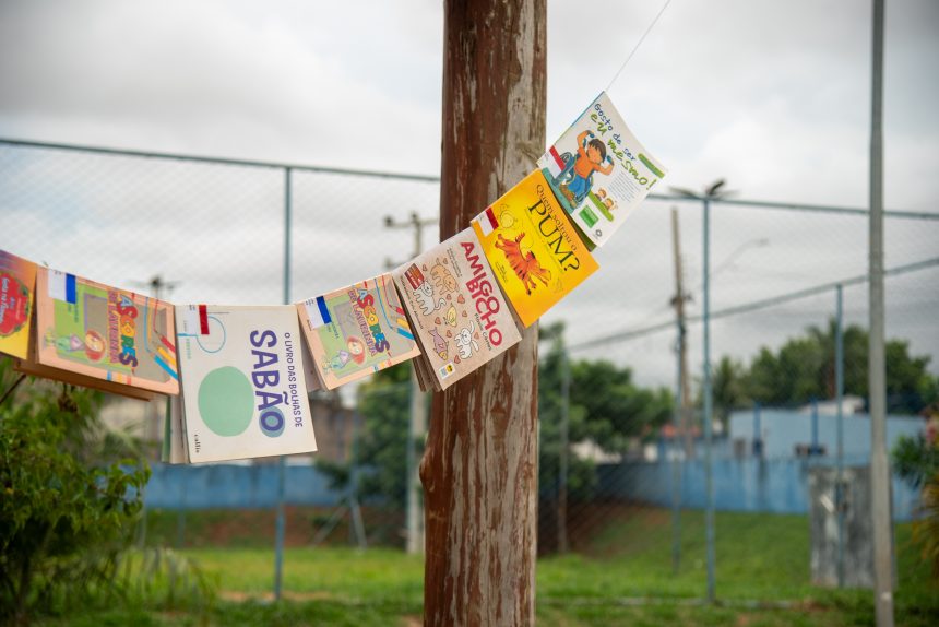 O projeto Toda Praça é Arte chega ao Parque Universitário em Rondonópolis com oficinas de literatura criativa e música ao vivo.