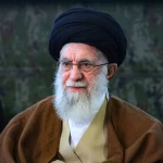 Donald Trump confirma a morte de Ali Khamenei durante ataques no Irã e prevê continuidade das operações militares dos EUA durante a semana.