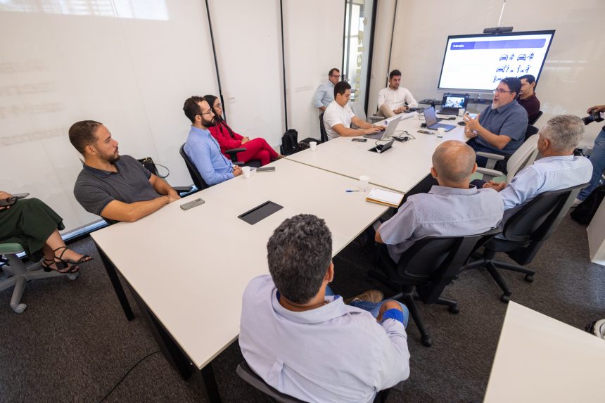 Prefeitura de Rondonópolis inicia revisão do Plano de Mobilidade Urbana com estudo de circulação viária e novos semáforos.