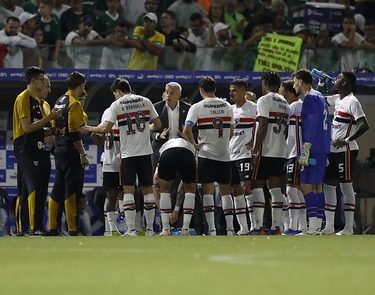 sao-paulo-amarga-jejum-contra-o-palmeiras-e-amplia-sequencia-negativa
