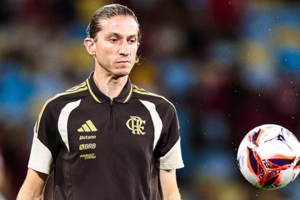 flamengo-demite-filipe-luis-apos-goleada-e-protestos-da-torcida