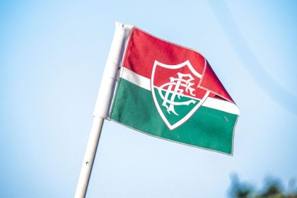 fluminense-apresenta-proposta-por-volante-de-rival-do-brasileirao