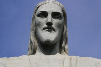cristo-sera-iluminado-em-campanha-de-combate-a-violencia-de-genero