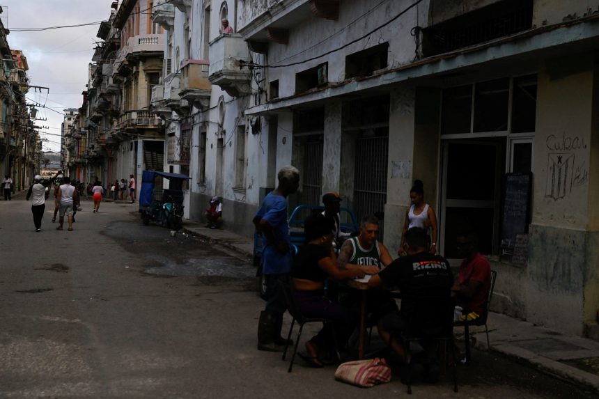 apagao-no-lado-oeste-de-cuba-deixa-milhoes-de-pessoas-sem-energia