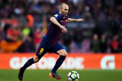 iniesta-pode-assumir-cargo-em-adversario-do-brasil-na-copa
