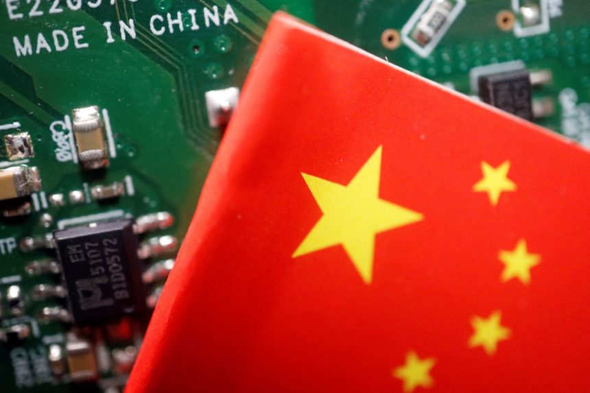 china-alerta-para-escassez-global-de-chips-por-conta-de-‘novo-conflito’-corporativo