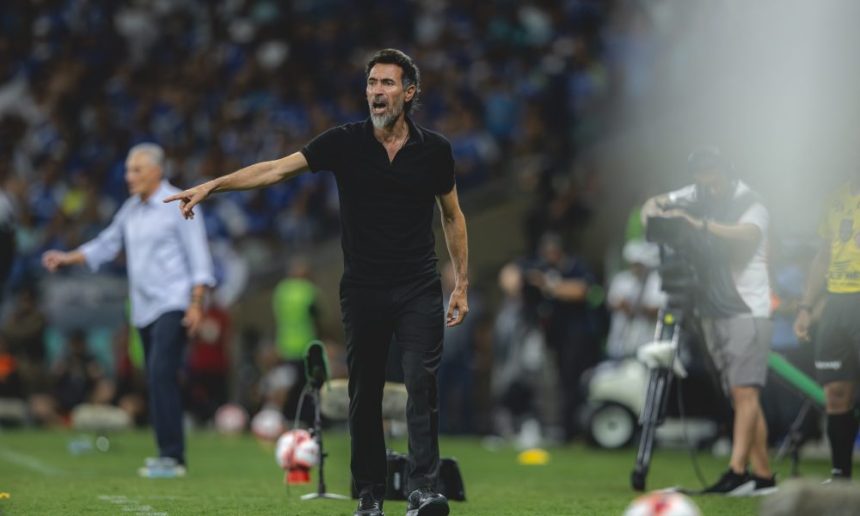 martinez-critica-postura-do-galo-apos-vice:-“nao-jogamos-como-uma-final”