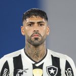flamengo-provoca-barboza-nas-redes-apos-expulsao-do-zagueiro-do-botafogo