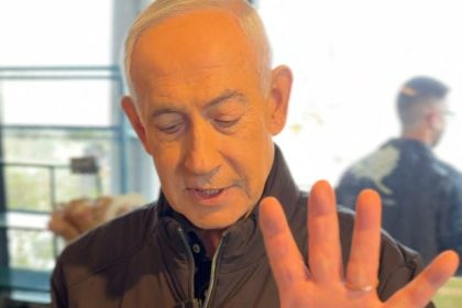 netanyahu-publica-video-em-resposta-a-rumores-no-ira-de-que-estaria-morto