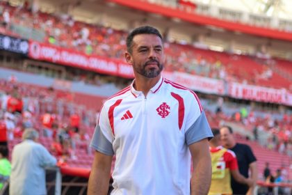 esteban-conde-aponta-‘pequenos-erros’-na-derrota-do-internacional-para-o-bahia