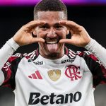 goleada-no-classico-da-alivio-para-inicio-de-trabalho-de-leonardo-jardim