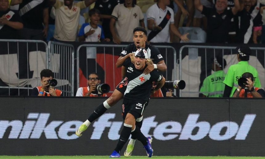 “o-vasco-nao-merece-estar-la-embaixo”:-thiago-mendes-marca-e-garante-virada-no-classico