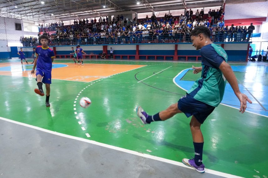 A final do futsal nos Jogos Escolares 2026 agitou Rondonópolis com vitórias das escolas Joaquim Nunes Rocha e Elizabeth de Freitas Magalhães.